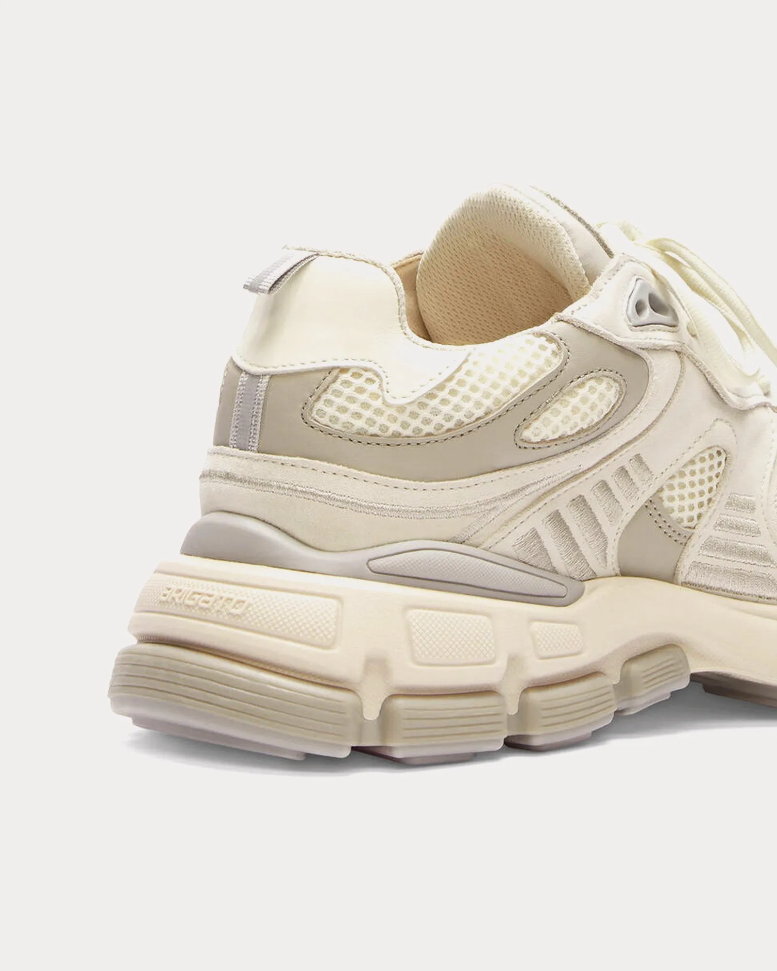 Sphere Trip Runner Beige / Grey Low Top Sneakers
