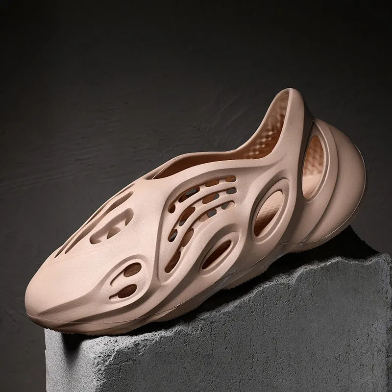 Summer Sandals Holes Sandals Hollow Breathable Flip Flops Outdoor Beach Slippers Roman Shoes